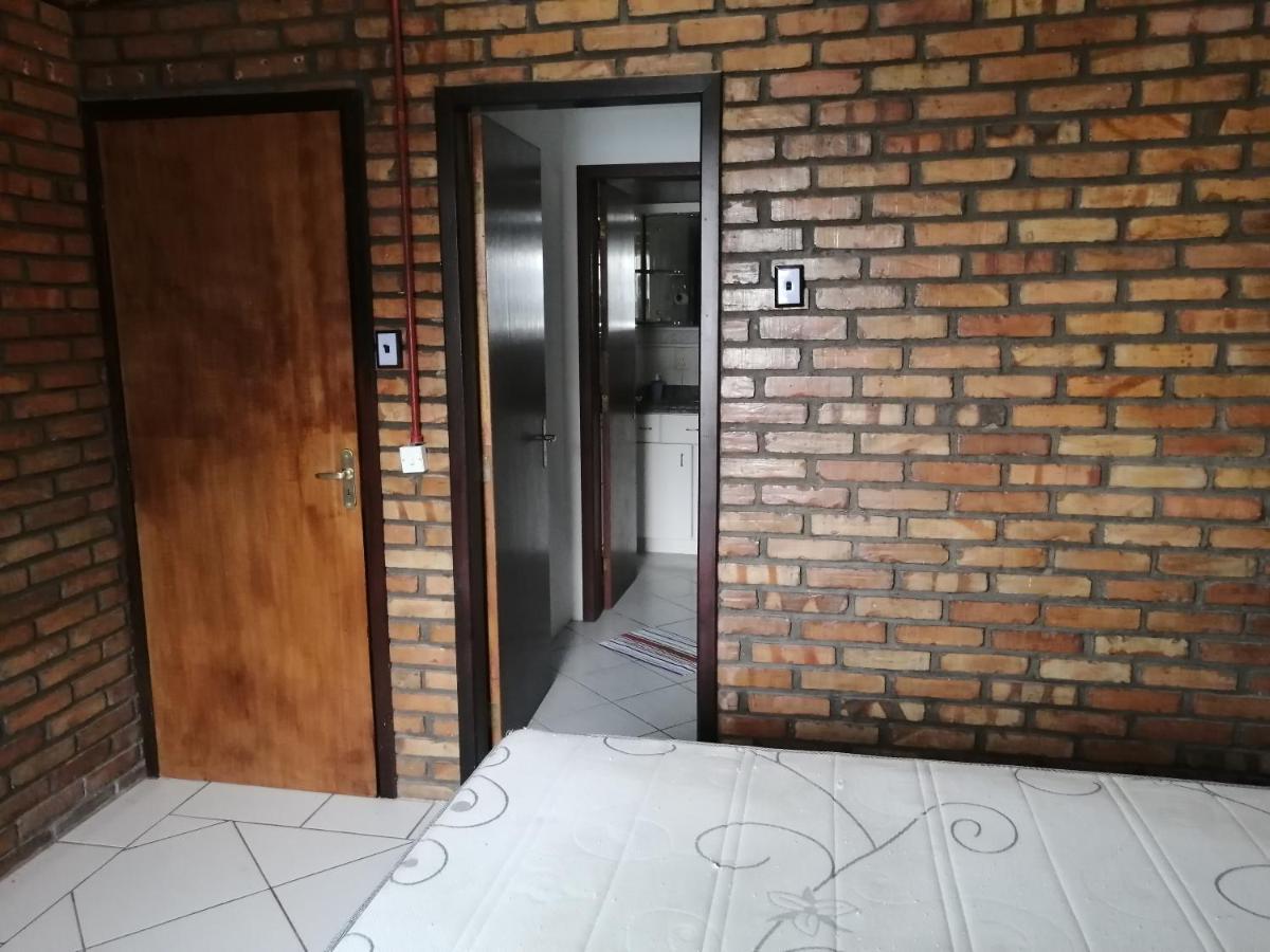 Coqueiros Hostel Florianópolis Екстериор снимка